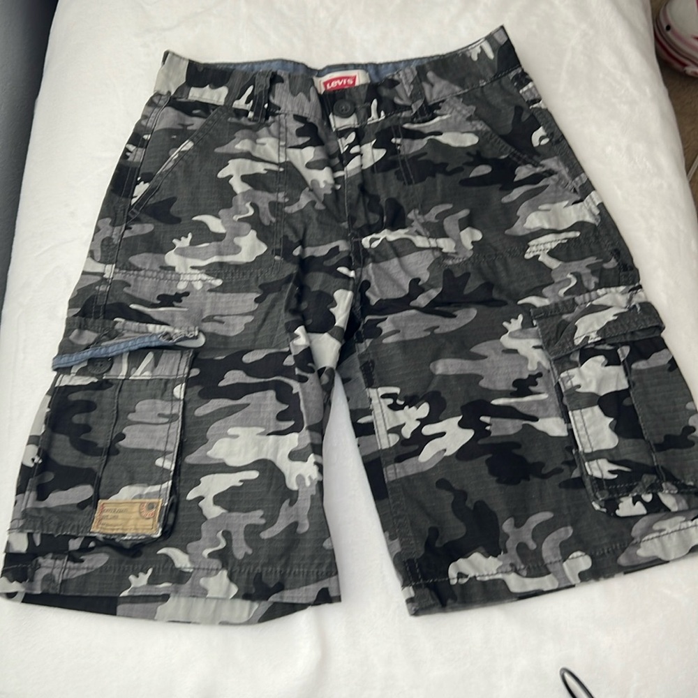 Levis Boys Cargo Shorts Size 10